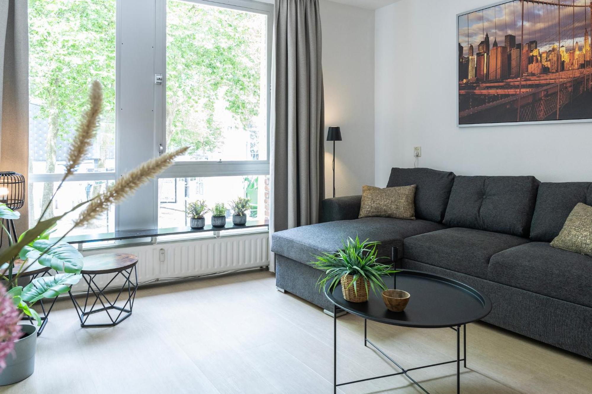 Prime Location Apt W Wifi & Near Poppodium 013 Tilburg Eksteriør bilde